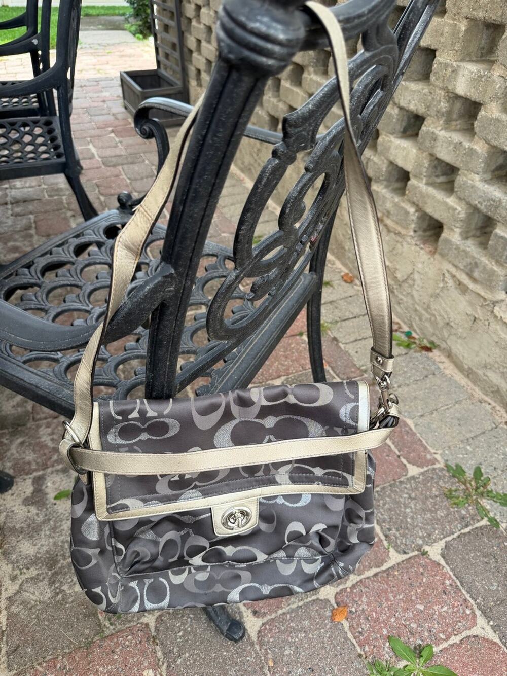 Coach Signature Poppy Crossbody Bag